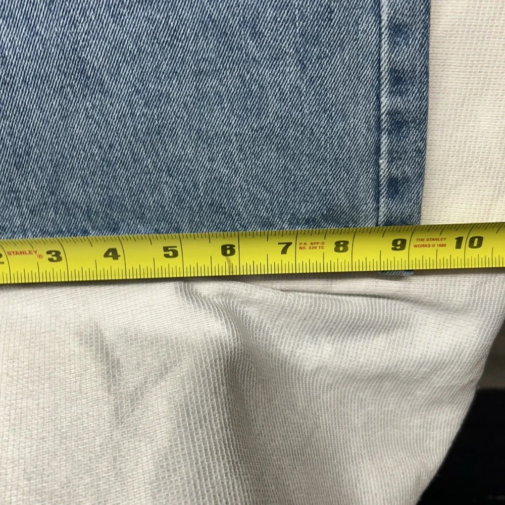 Levi's Men's NWT 505 Jean Regular Fit Straight Leg (40x30) 100% cotton